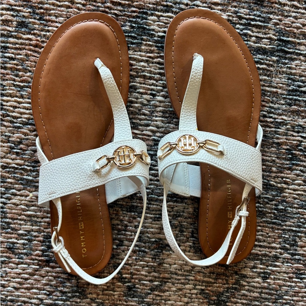 Tommy Hilfiger NWOT White Sandals